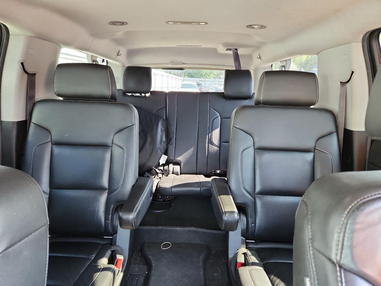 2017 Chevrolet Suburban K1500 Lt VIN: 1GNSKHKC2HR161201 Lot: 64577395