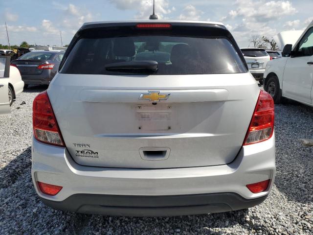  CHEVROLET TRAX 2020 Srebrny