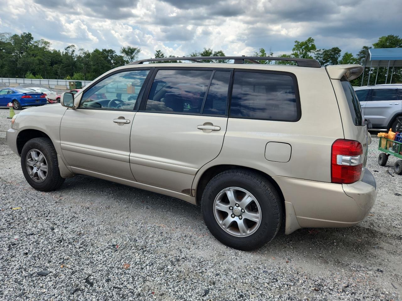 2005 Toyota Highlander Limited beige suv gas JTEEP21A250088458 photo #3
