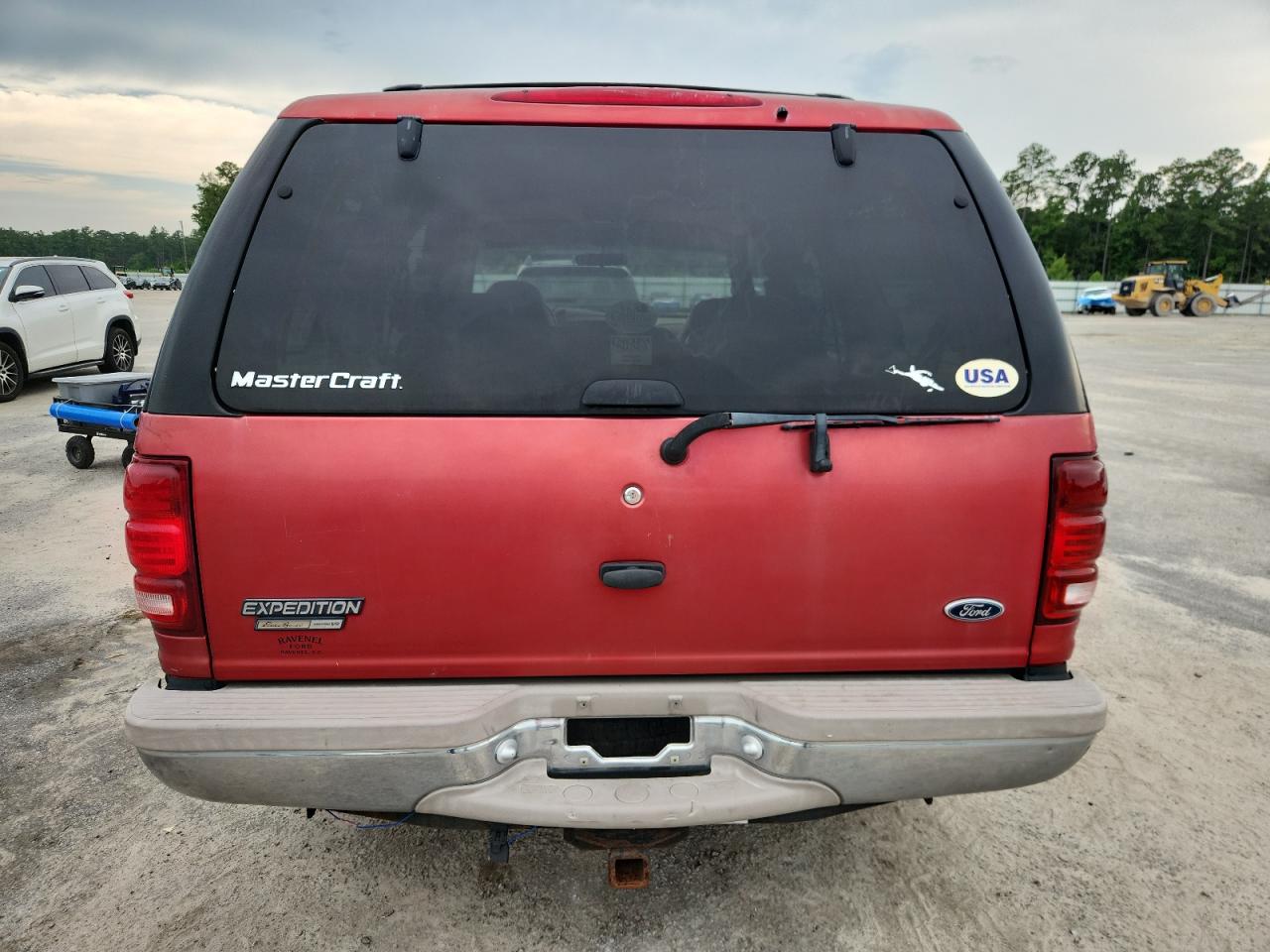 1999 Ford Expedition VIN: 1FMRU1764XLA44647 Lot: 63557285