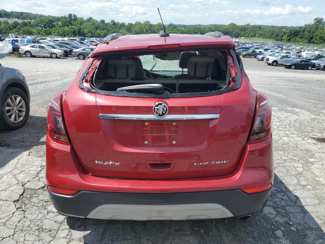 2018 Buick Encore Essence VIN: KL4CJCSB5JB709758 Lot: 65292415