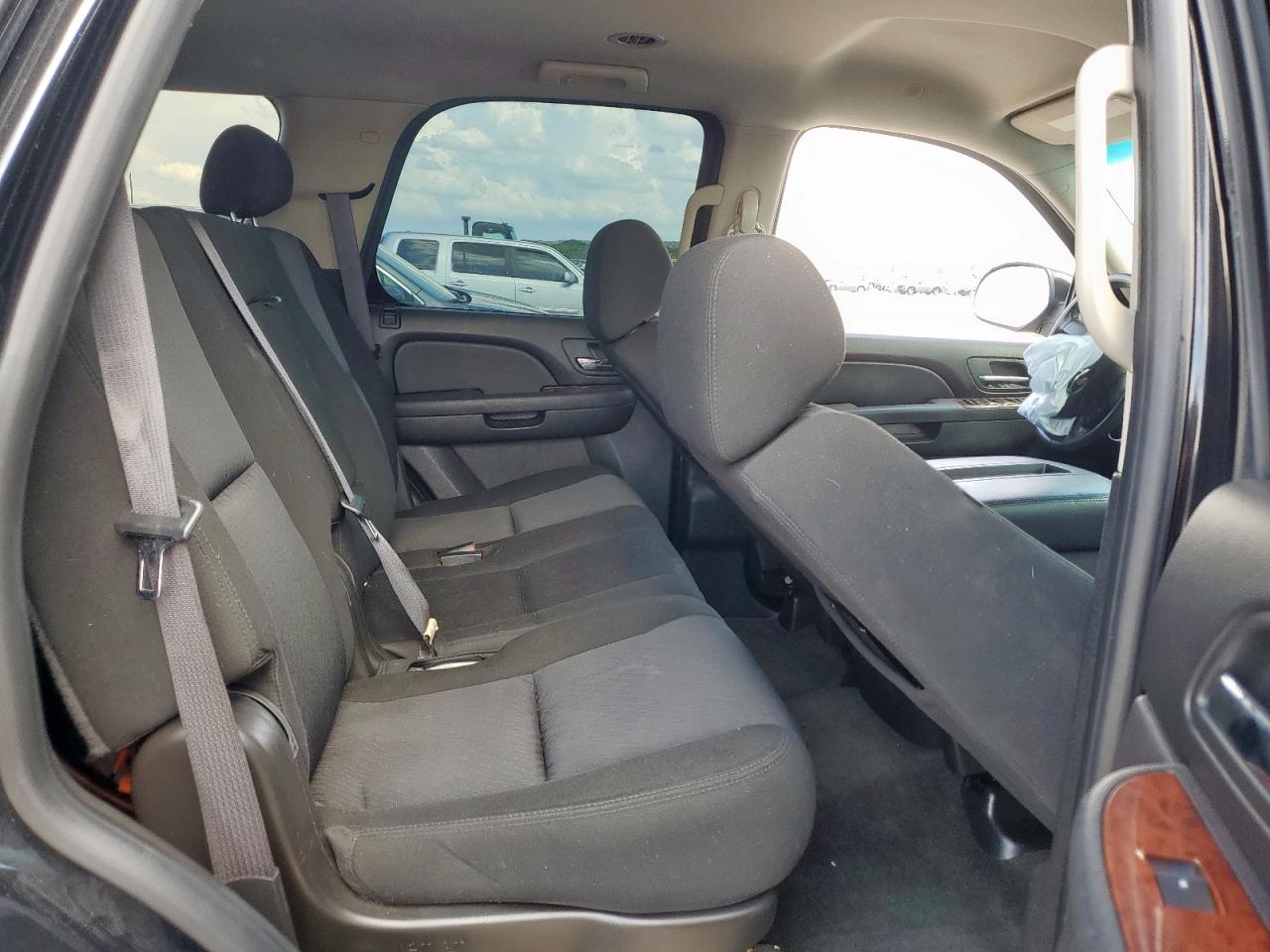 2010 Chevrolet Tahoe C1500 Ls VIN: 1GNMCAE36AR193213 Lot: 61922675