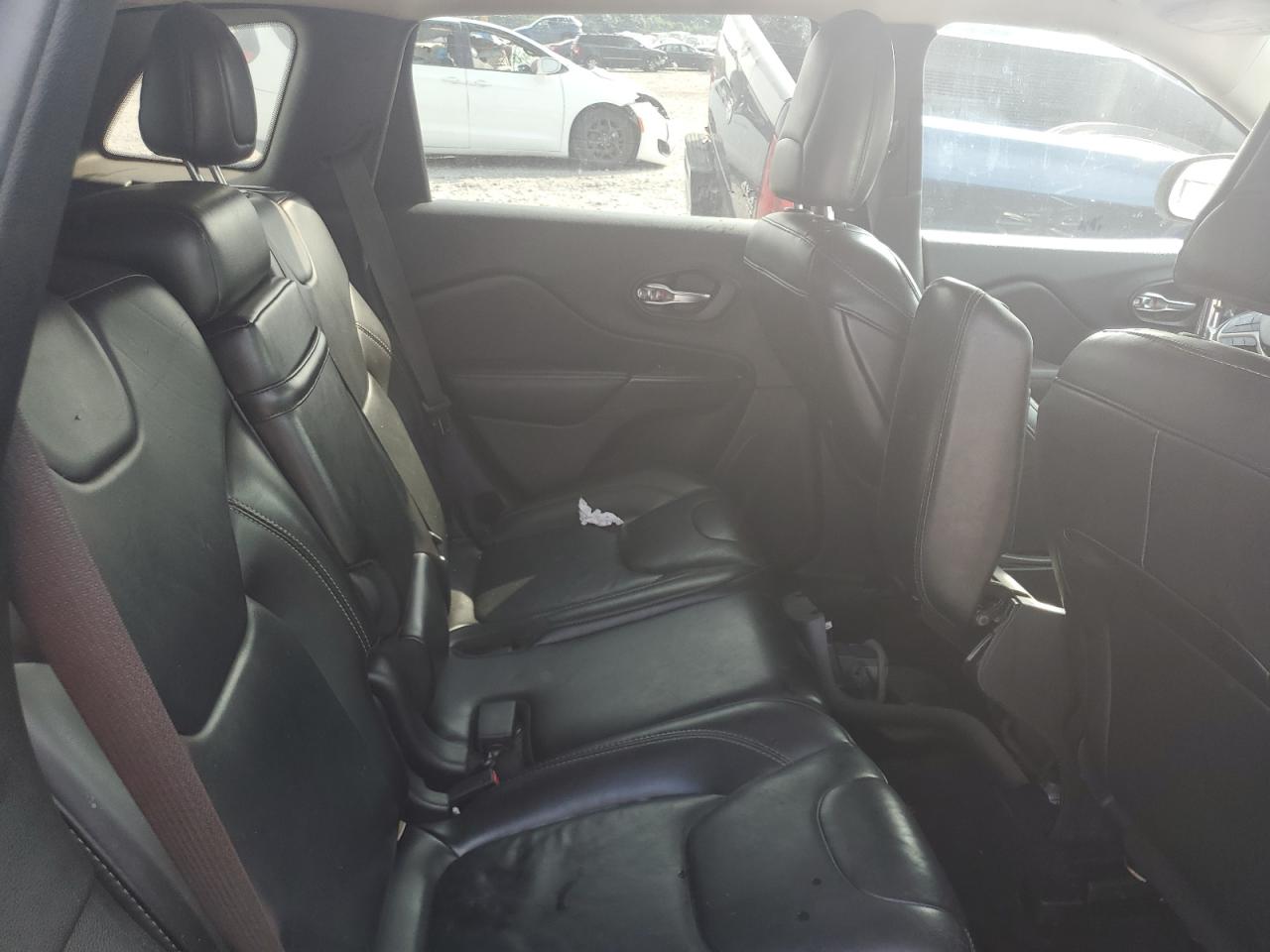 2017 Jeep Cherokee Limited VIN: 1C4PJMDB2HW515444 Lot: 66892625