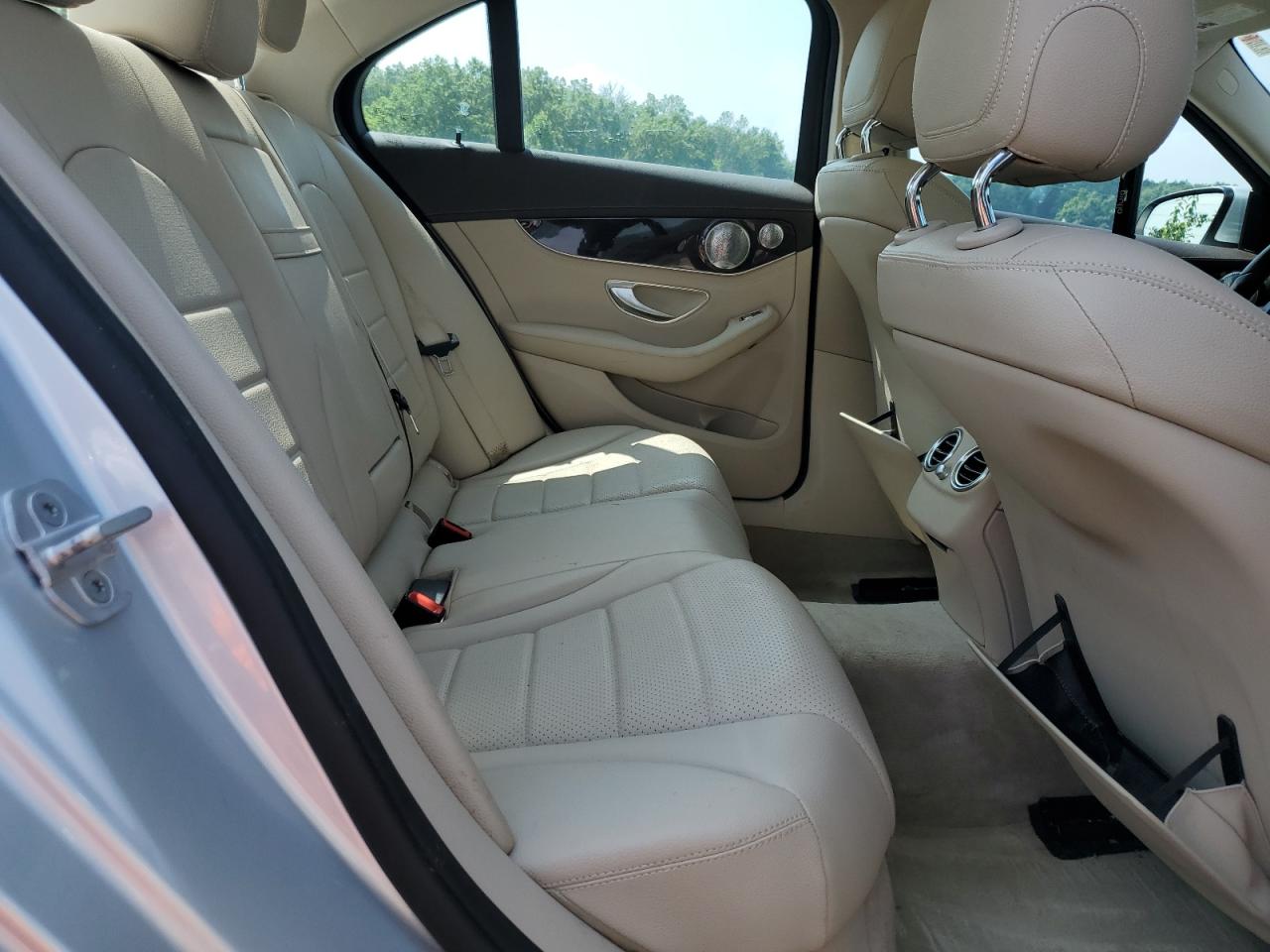 2016 Mercedes-Benz C 300 4Matic VIN: 55SWF4KB5GU100880 Lot: 64311755