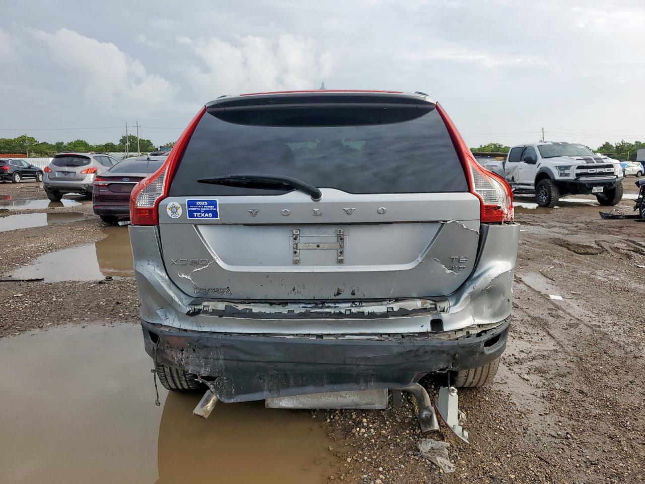 2011 Volvo Xc60 T6 VIN: YV4902DZ9B2225551 Lot: 64251605