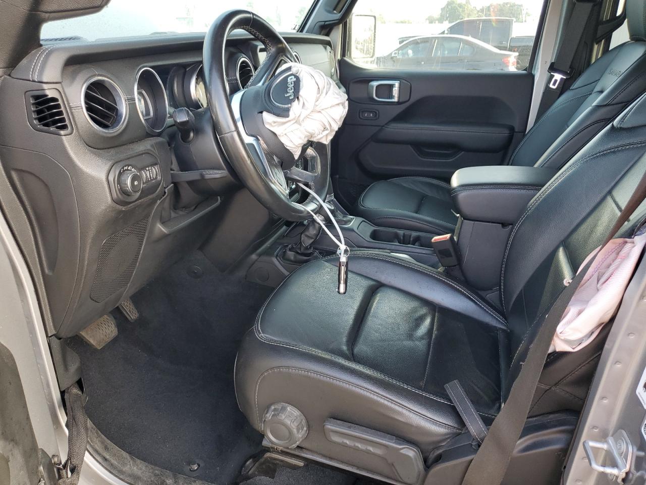 2019 Jeep Wrangler Unlimited Sahara VIN: 1C4HJXEN0KW616942 Lot: 63501755