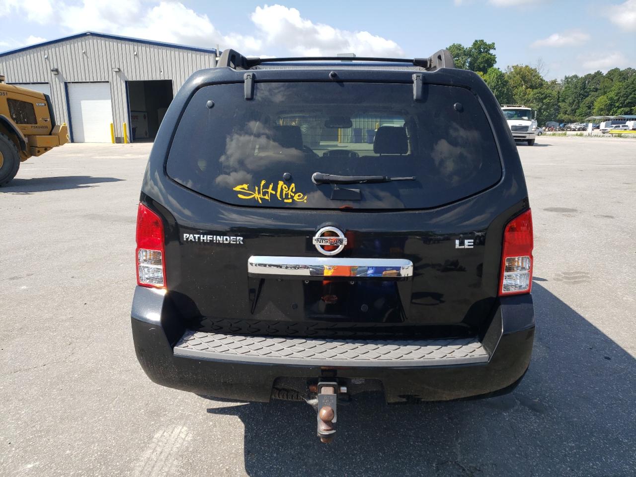 2008 Nissan Pathfinder Le VIN: 5N1BR18B88C612074 Lot: 62854385