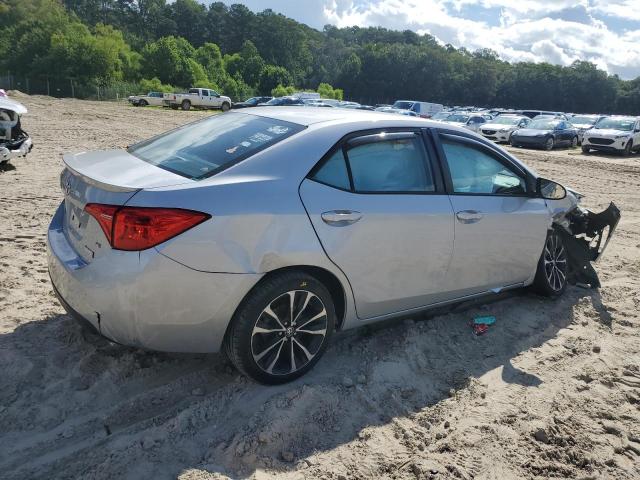  TOYOTA COROLLA 2017 Серебристый