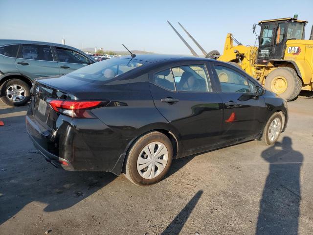  NISSAN VERSA 2021 Czarny