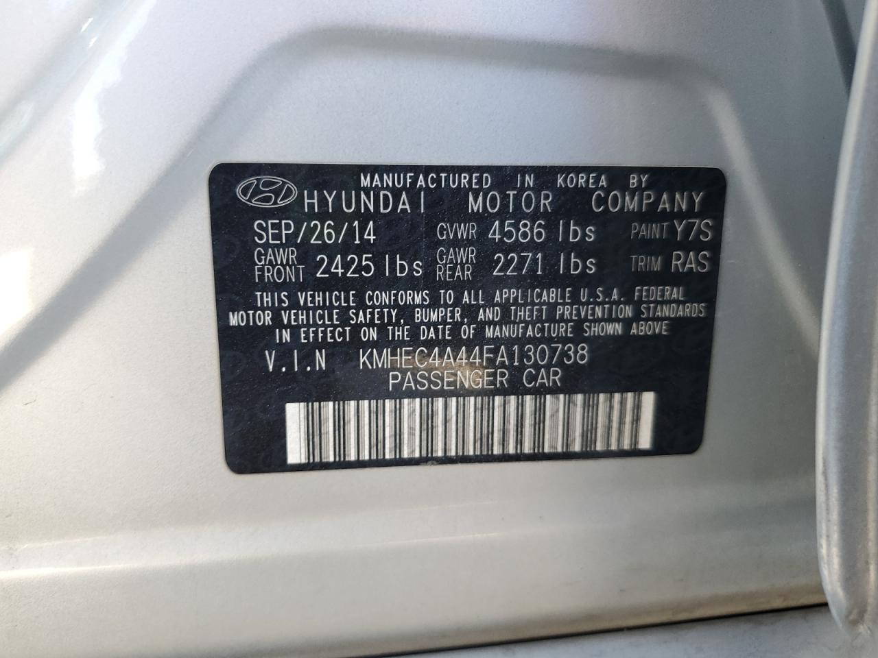 2015 Hyundai Sonata Hybrid VIN: KMHEC4A44FA130738 Lot: 64145845