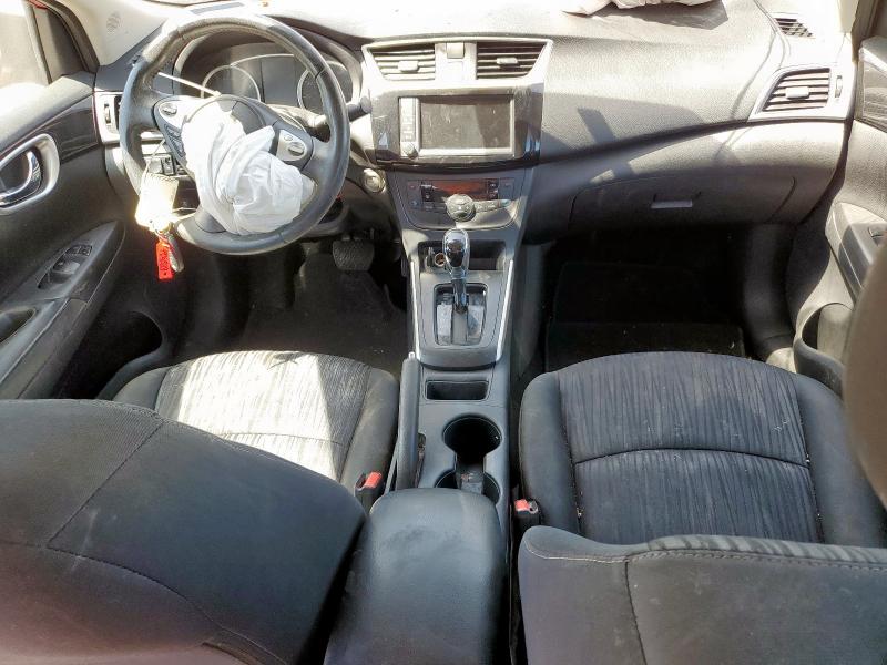  NISSAN SENTRA 2019 Czerwony