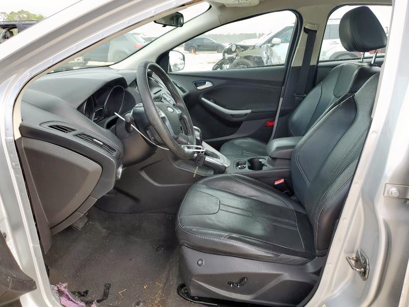  FORD FOCUS 2013 Srebrny