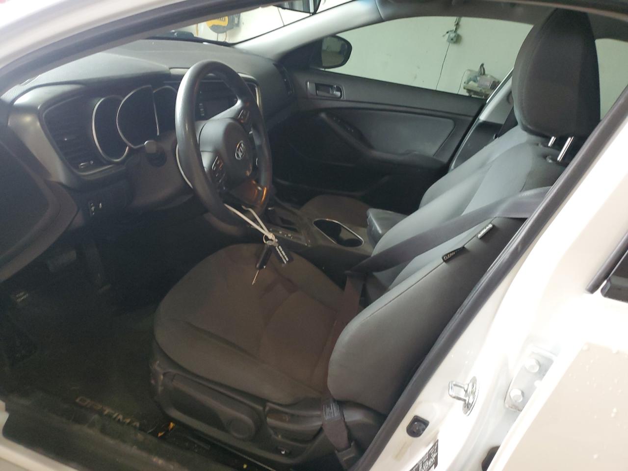 2015 Kia Optima Lx VIN: 5XXGM4A70FG376825 Lot: 65253655