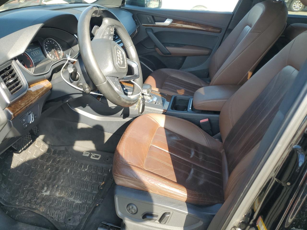 2018 Audi Q5 Premium VIN: WA1ANAFY8J2063114 Lot: 65220435