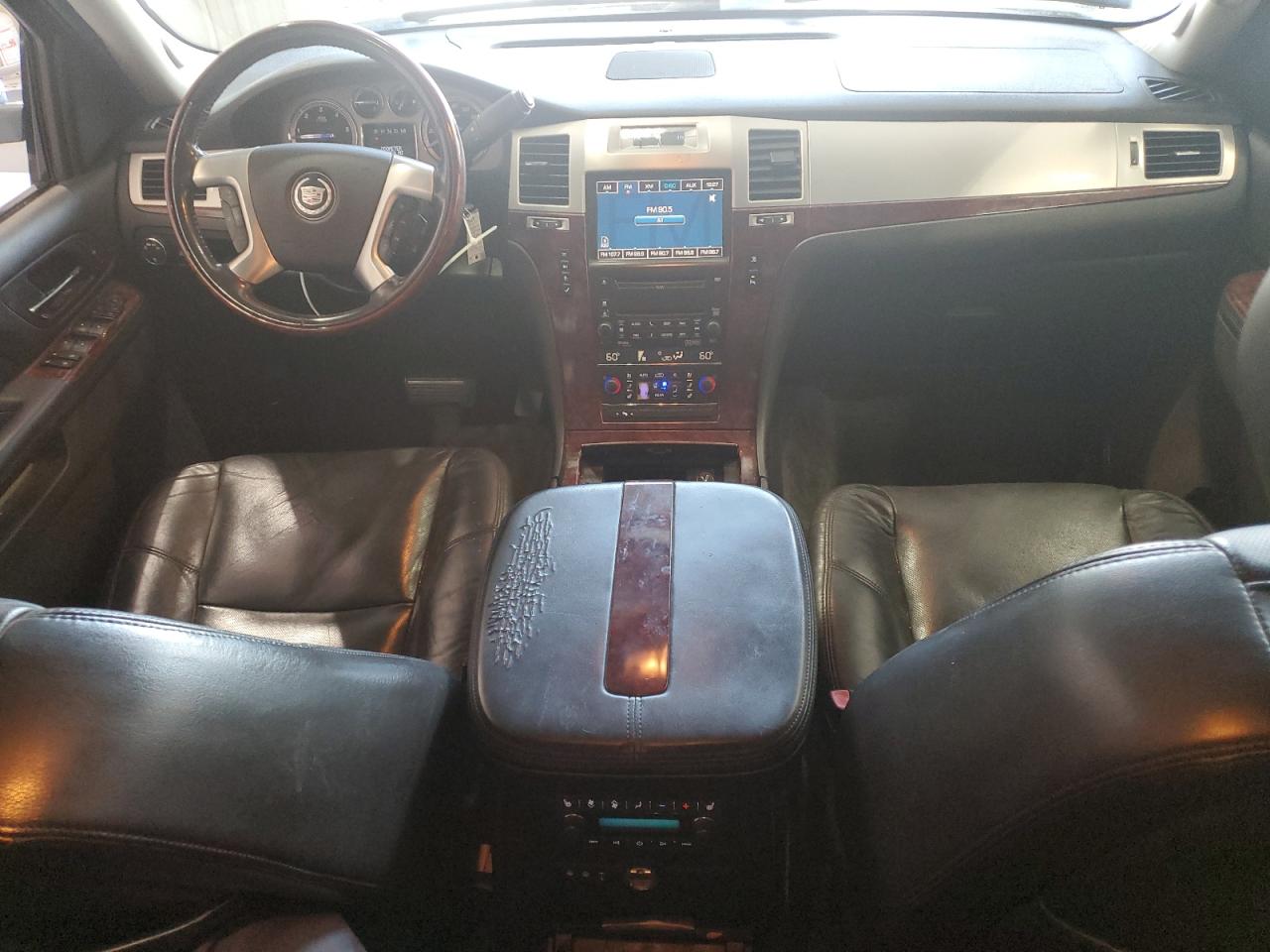 2010 Cadillac Escalade VIN: 1GYUKAEF5AR197544 Lot: 65547315