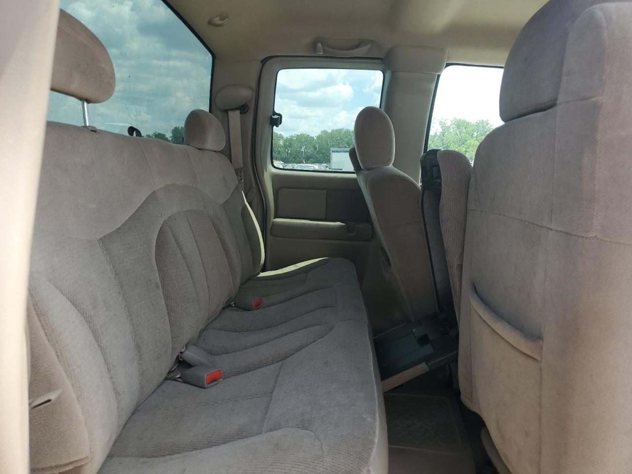 2002 GMC Sierra K2500 Heavy Duty VIN: 1GTHK29U92E221018 Lot: 63488075