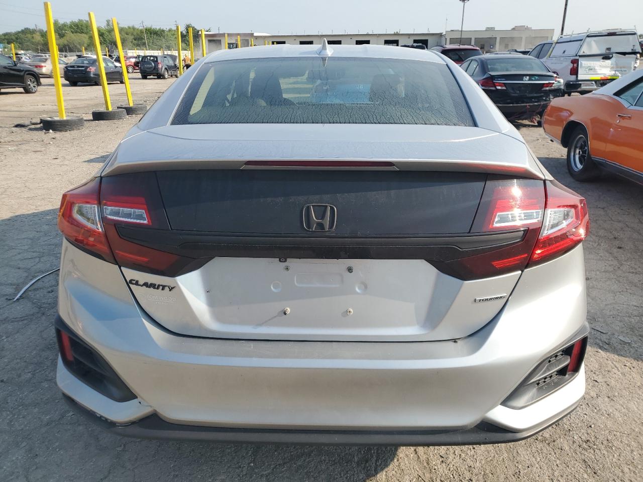 2018 Honda Clarity Touring VIN: JHMZC5F32JC007379 Lot: 66669985