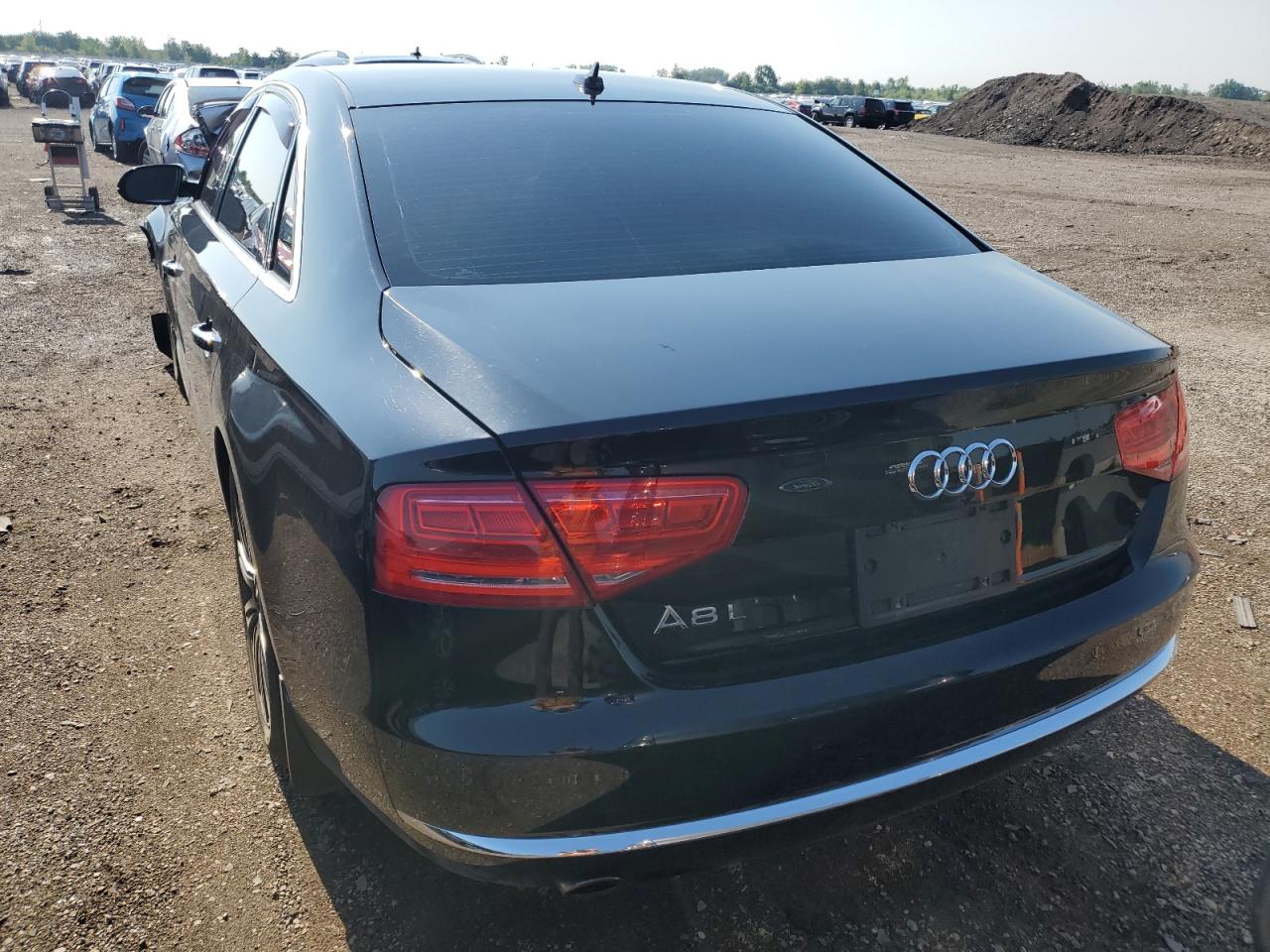2014 Audi A8 L Quattro VIN: WAURGAFD2EN005744 Lot: 63672445