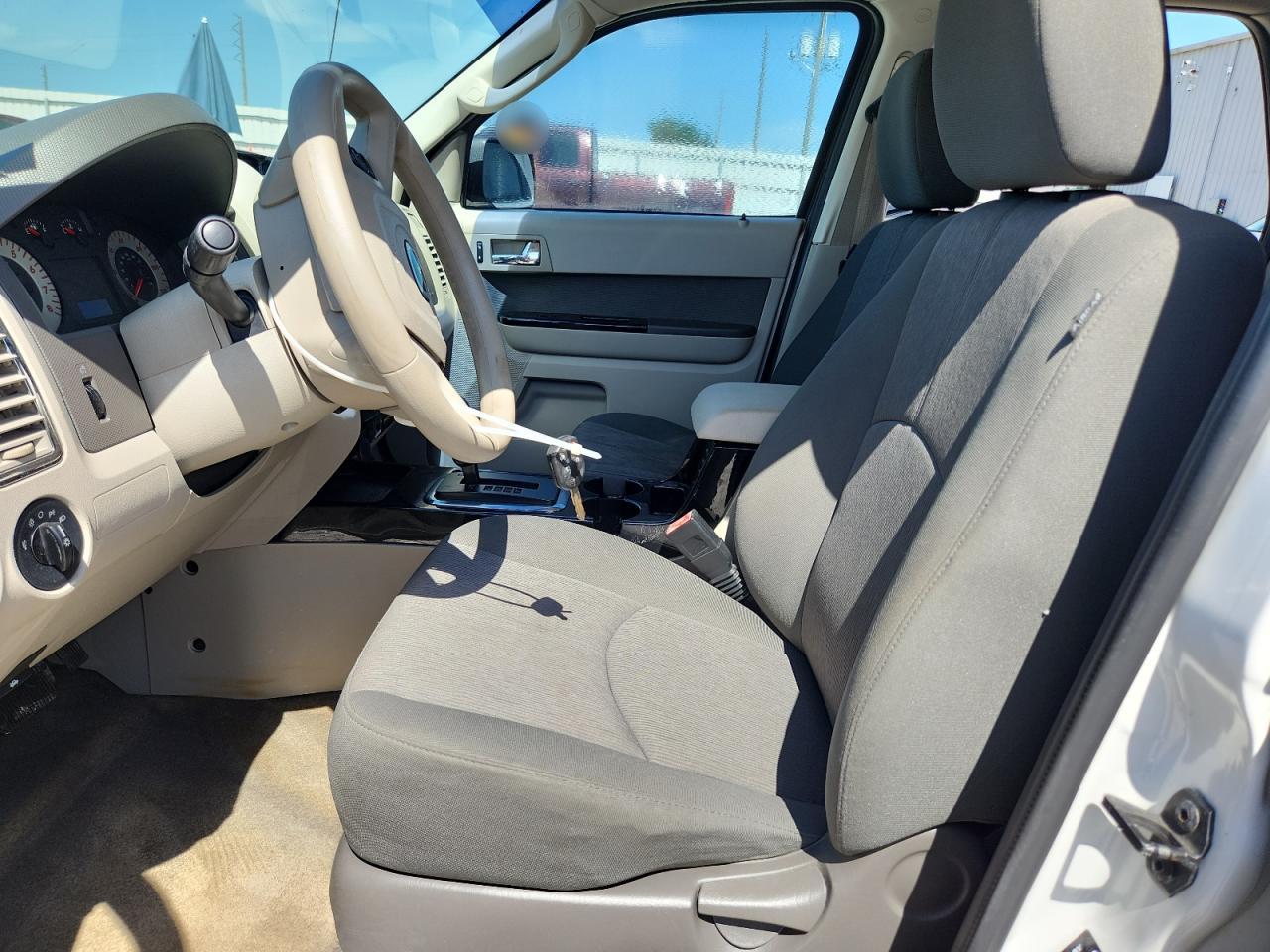 2011 Mazda Tribute I VIN: 4F2CY0C78BKM07277 Lot: 64648405