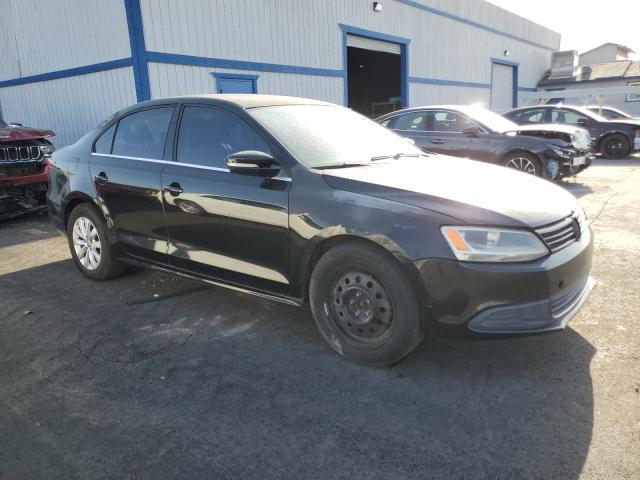 Sedans VOLKSWAGEN JETTA 2014 Black