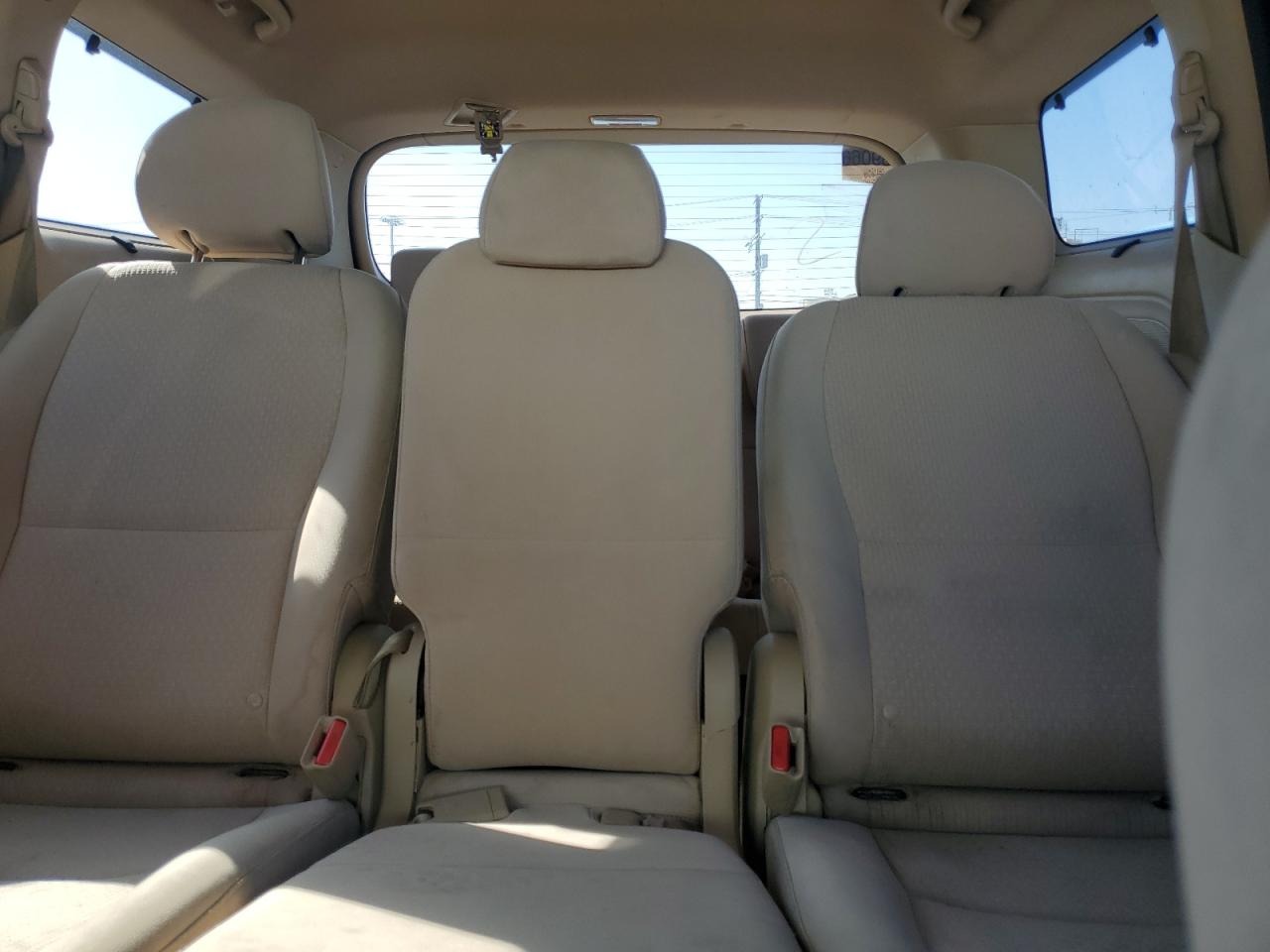 2016 Kia Sedona Lx VIN: KNDMB5C10G6126749 Lot: 63120415