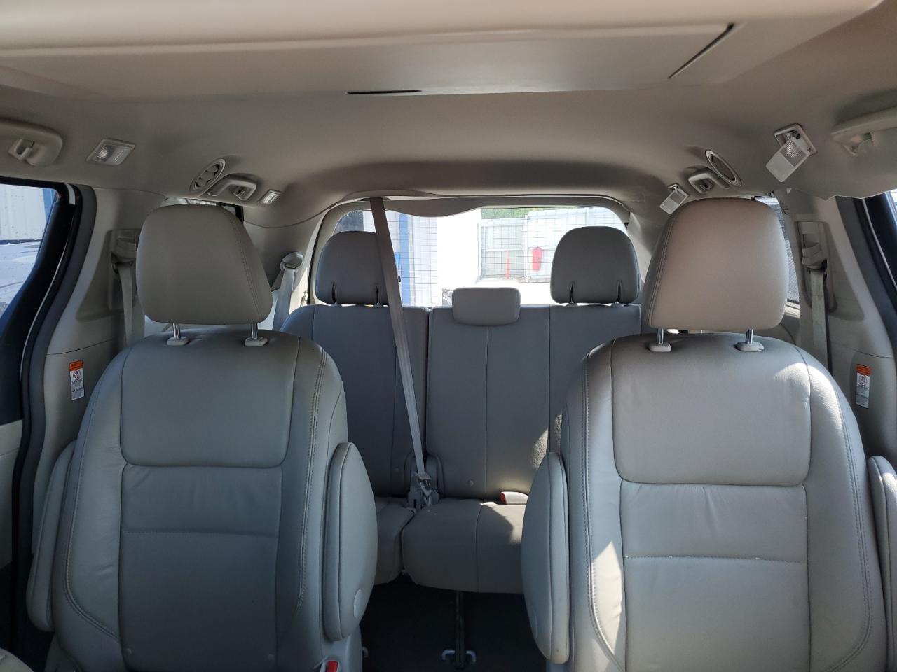 2016 Toyota Sienna Xle VIN: 5TDDK3DC9GS129377 Lot: 64365945