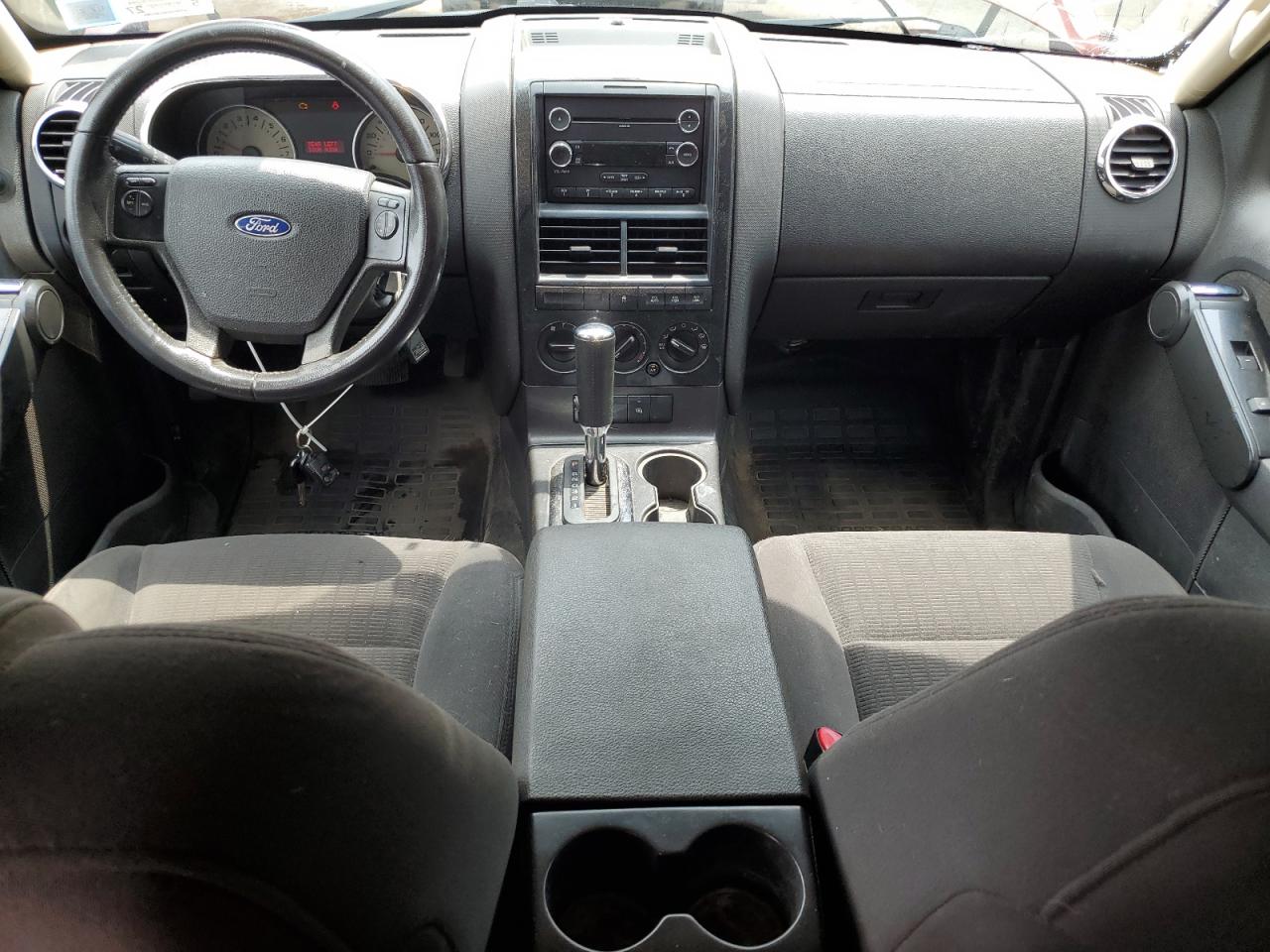 2010 Ford Explorer Sport Trac Xlt VIN: 1FMEU5B83AUA08027 Lot: 62827365