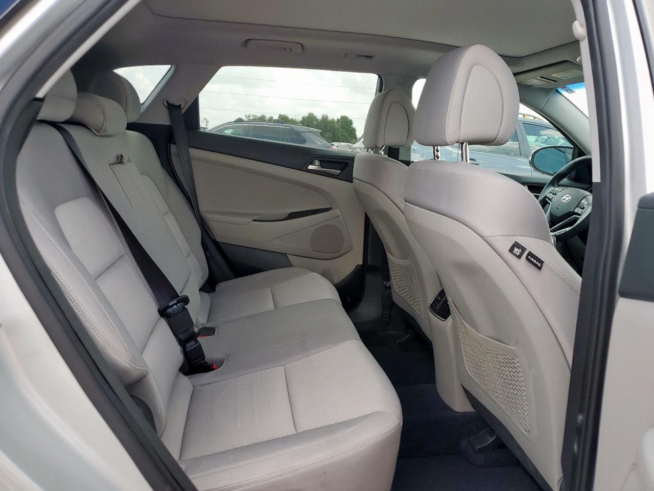 2018 Hyundai Tucson Value VIN: KM8J33A24JU788199 Lot: 64260645