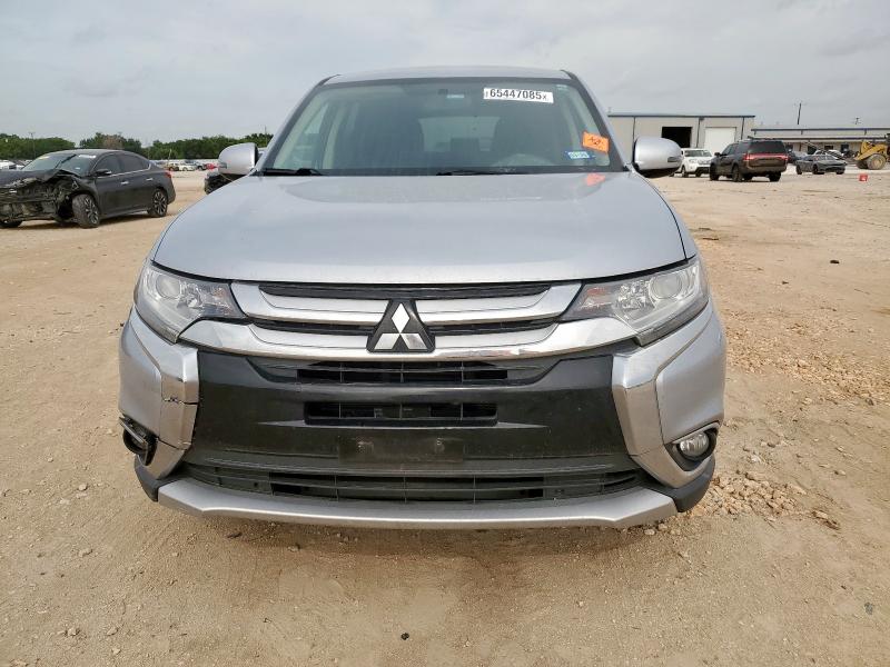  MITSUBISHI OUTLANDER 2016 Silver