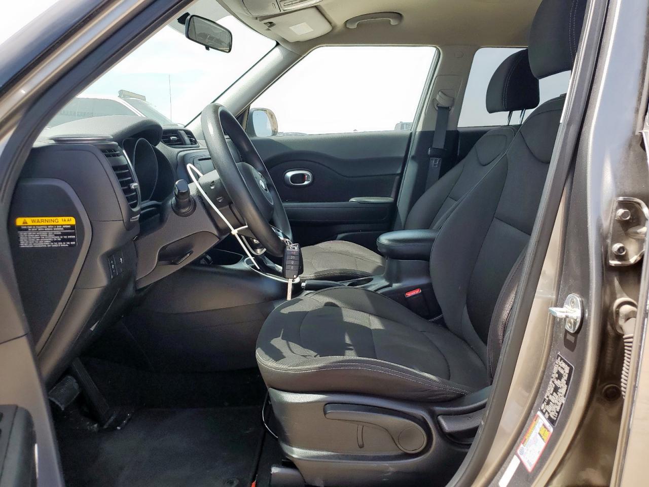 2018 Kia Soul VIN: KNDJN2A25J7568920 Lot: 64692545