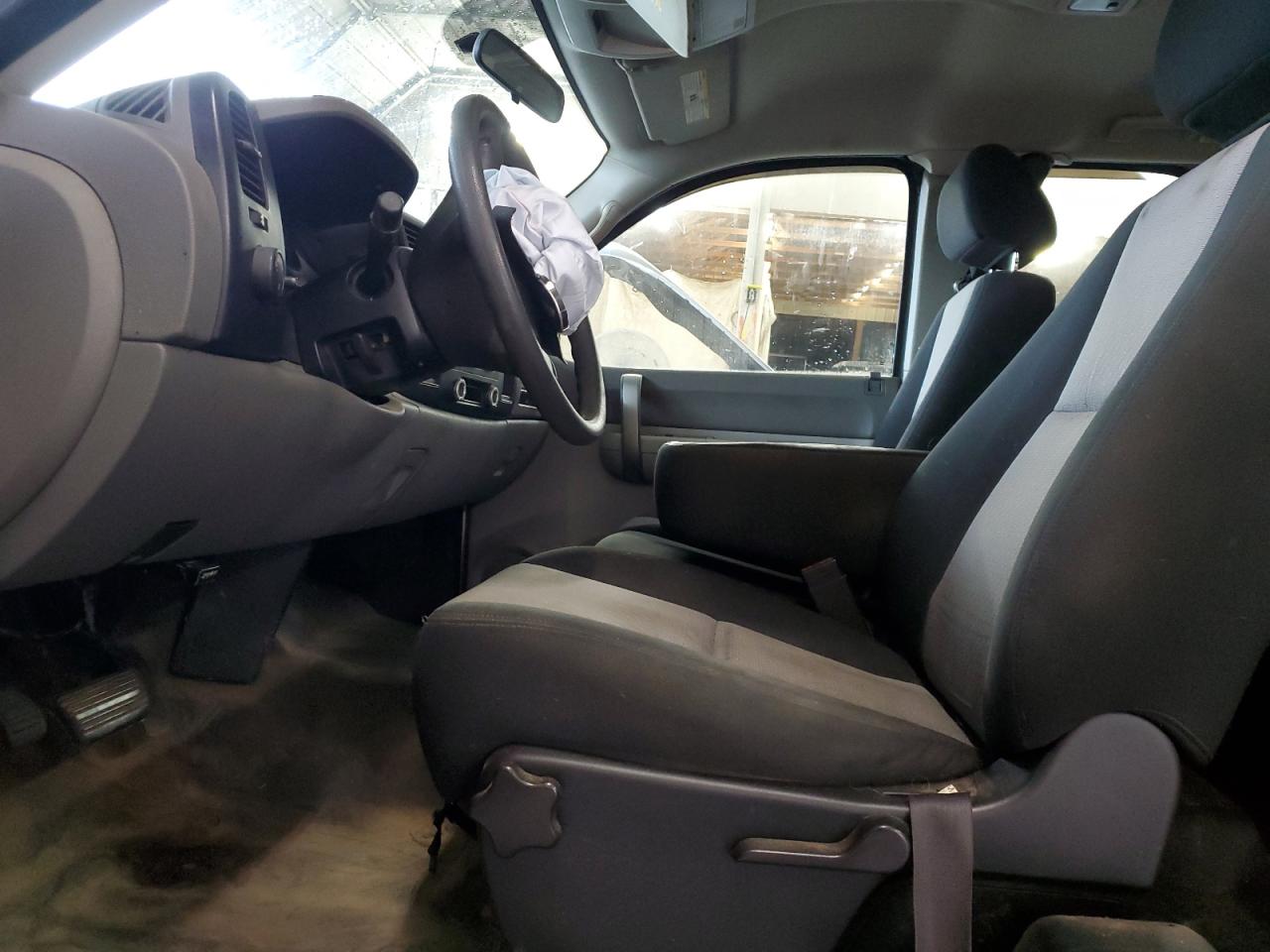 2008 Chevrolet Silverado C1500 VIN: 1GCEC19J58E150330 Lot: 67073285