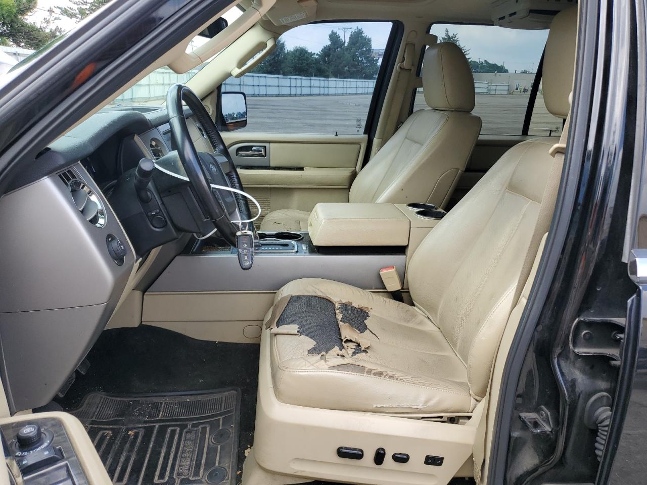 2016 Ford Expedition Limited VIN: 1FMJU2AT8GEF42467 Lot: 63438565