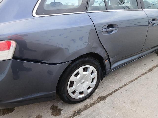 2009 TOYOTA AVENSIS T2