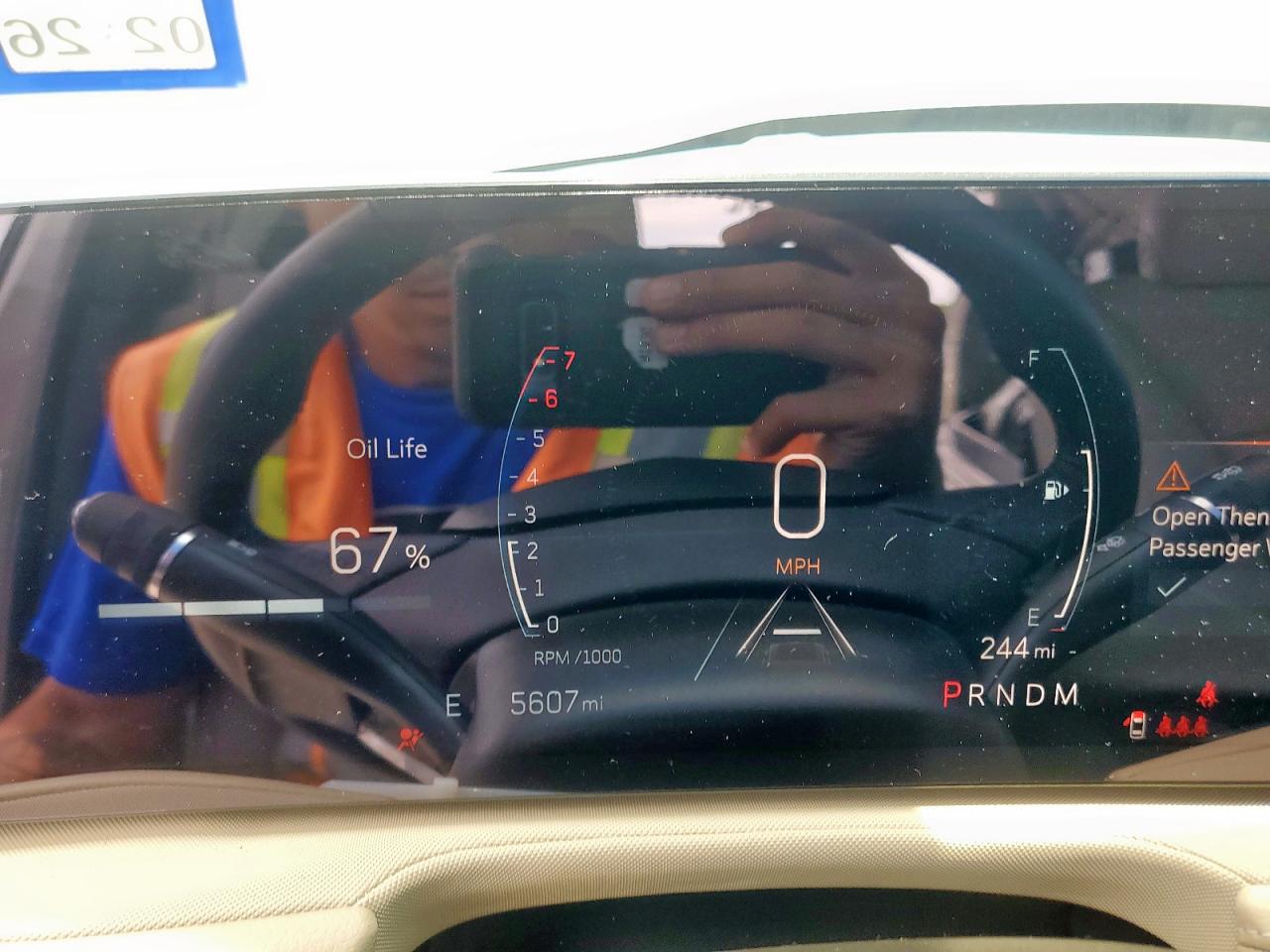 2024 Cadillac Xt4 Luxury VIN: 1GYAZAR49RF180587 Lot: 63968645