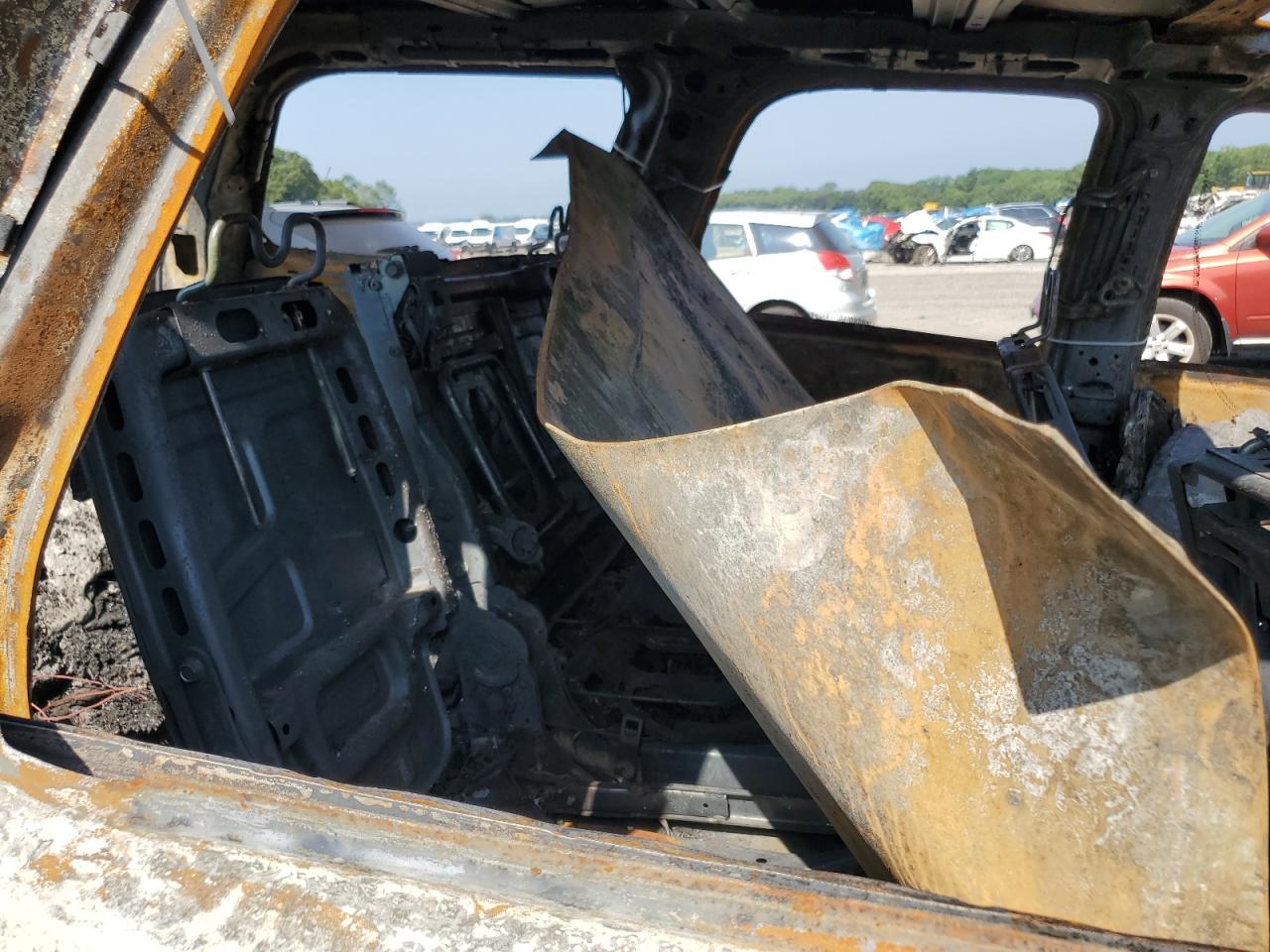 2009 Cadillac Escalade Hybrid VIN: 1GYFK43569R213637 Lot: 64231025