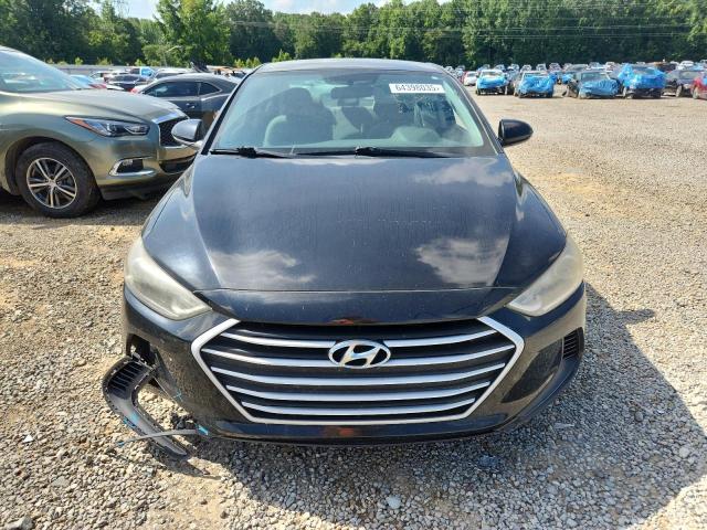 Sedans HYUNDAI ELANTRA 2017 Czarny