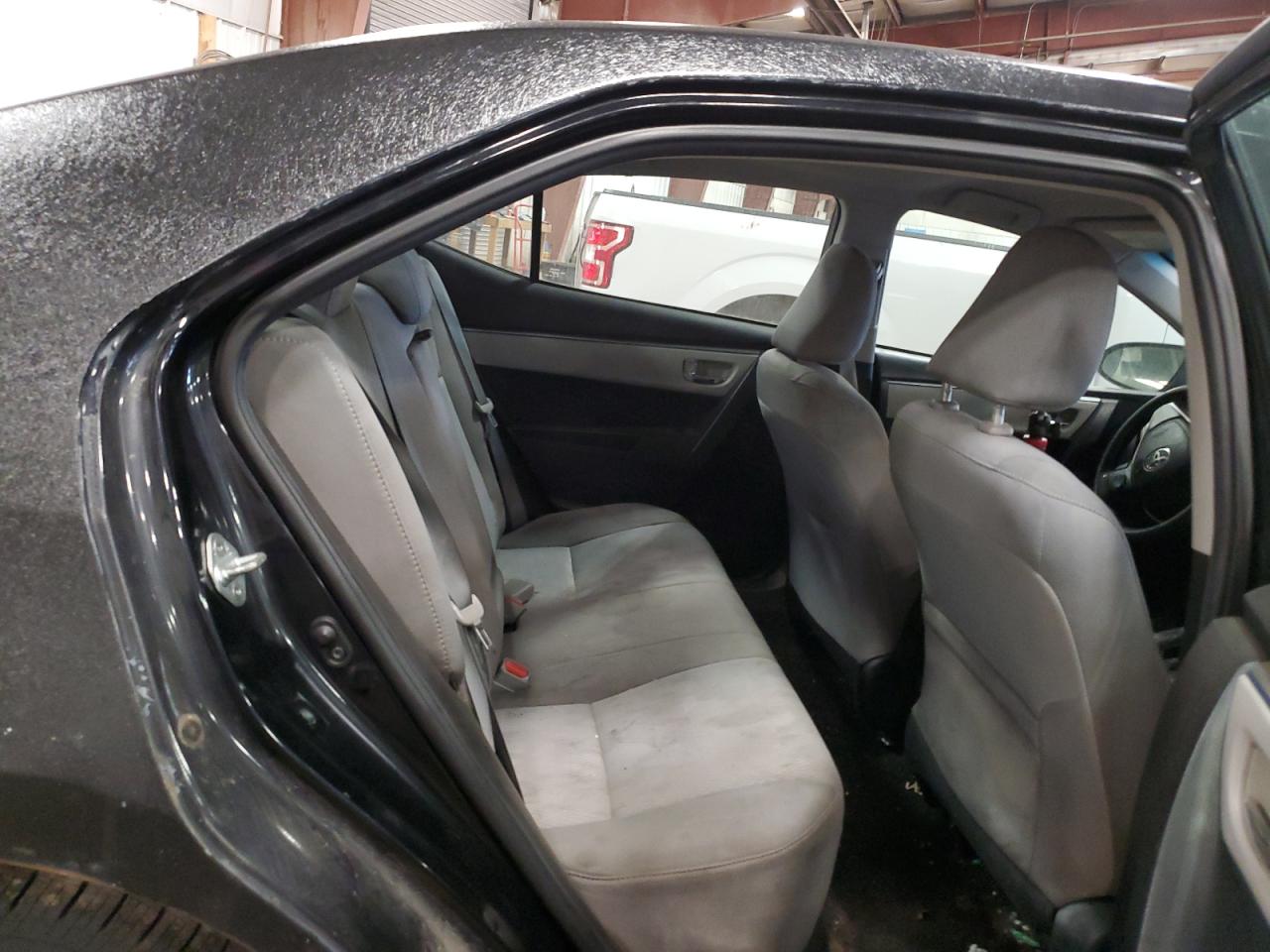 2016 Toyota Corolla L VIN: 5YFBURHE4GP512605 Lot: 64888335