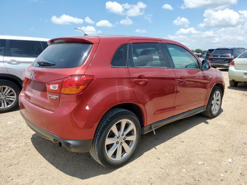  MITSUBISHI OUTLANDER 2015 Красный