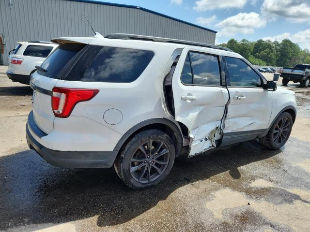  FORD EXPLORER 2018 Белы