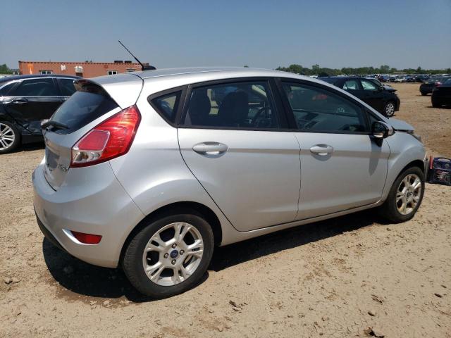  FORD FIESTA 2015 Silver