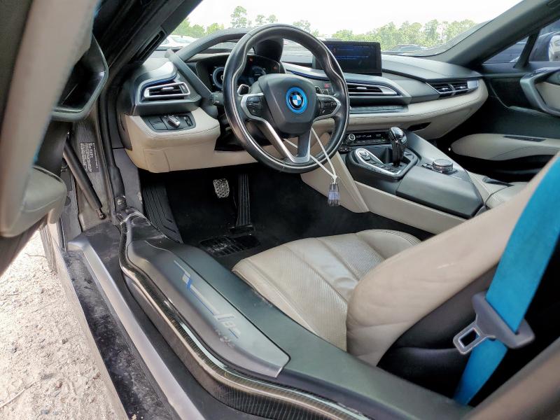 2015 BMW I8   