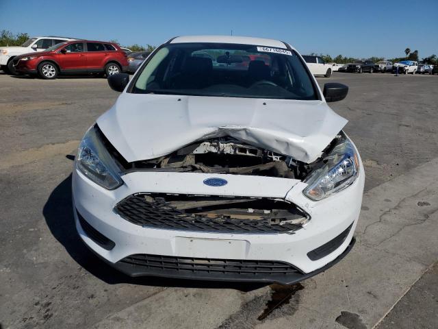  FORD FOCUS 2016 Белы