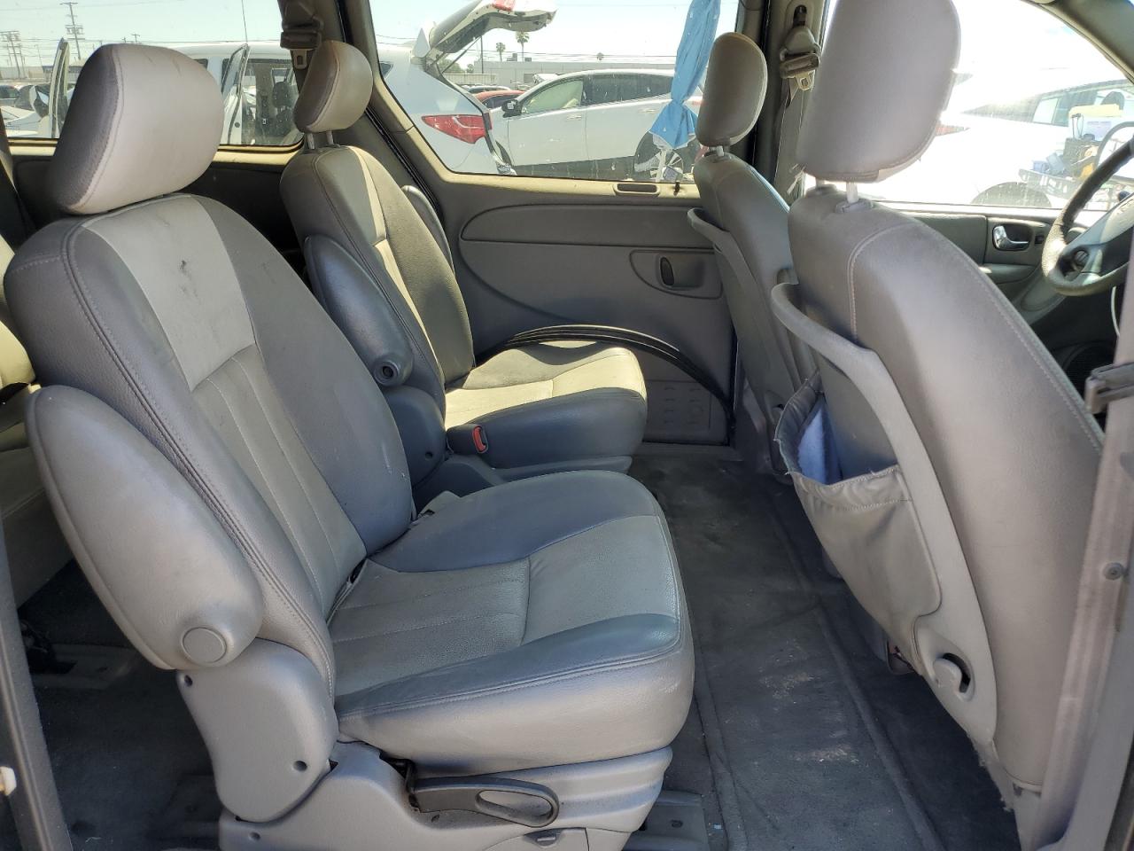 2004 Dodge Grand Caravan Sxt VIN: 2D4GP44L64R570444 Lot: 63784795