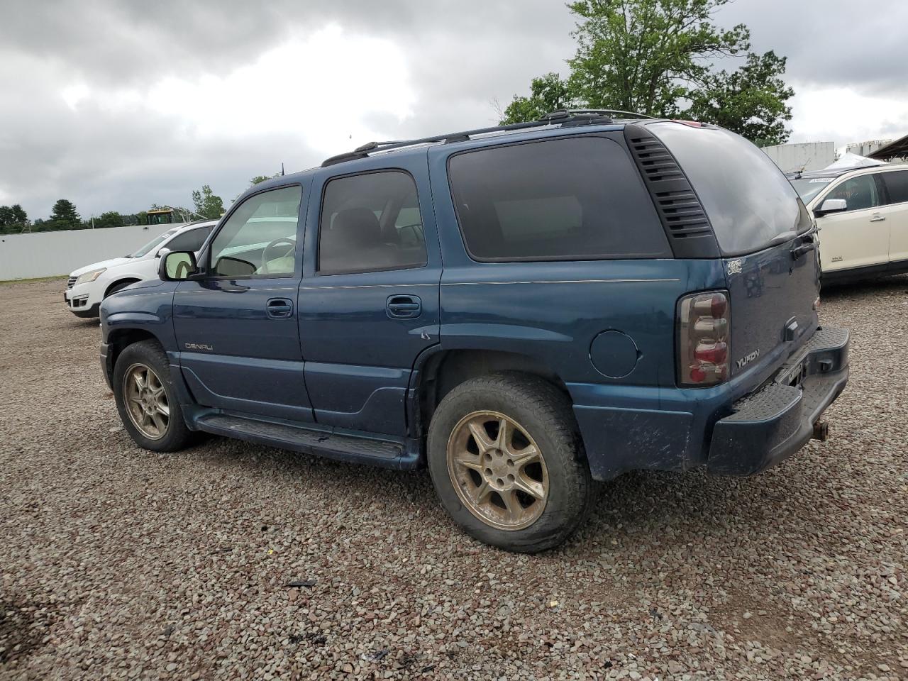 2005 GMC Yukon Denali VIN: 1GKEK63U15J175560 Lot: 63861675