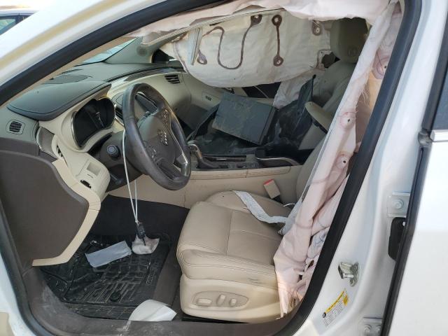 Sedans BUICK LACROSSE 2015 White