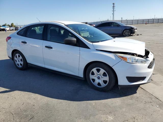  FORD FOCUS 2016 Белы