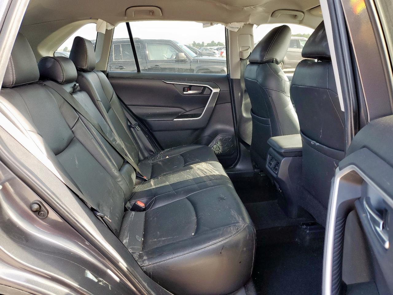 2020 Toyota Rav4 Xle VIN: 2T3W1RFV7LW079732 Lot: 64979565
