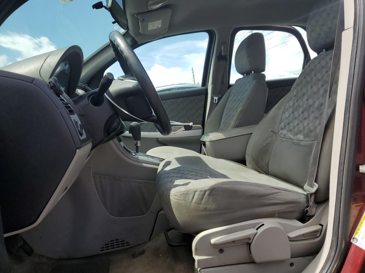 2007 Chevrolet Equinox Ls VIN: 2CNDL13F476031201 Lot: 64260005