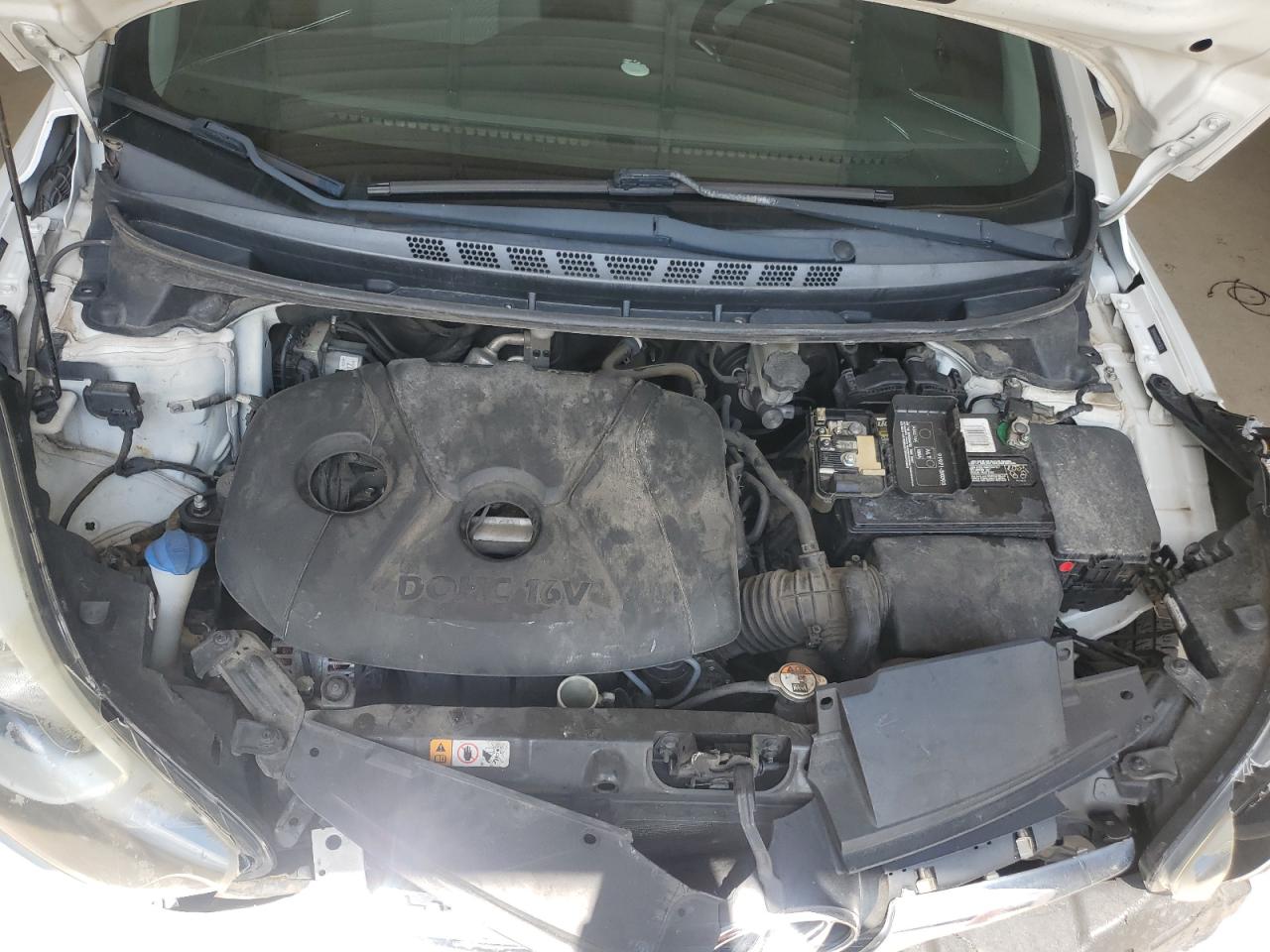 2014 Hyundai Elantra Se VIN: 5NPDH4AE8EH513633 Lot: 63750175