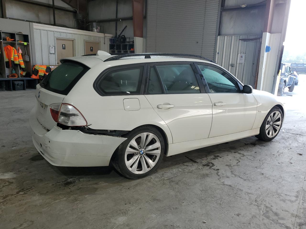 2006 BMW 325 Xit VIN: WBAVT13596KW23329 Lot: 66521425